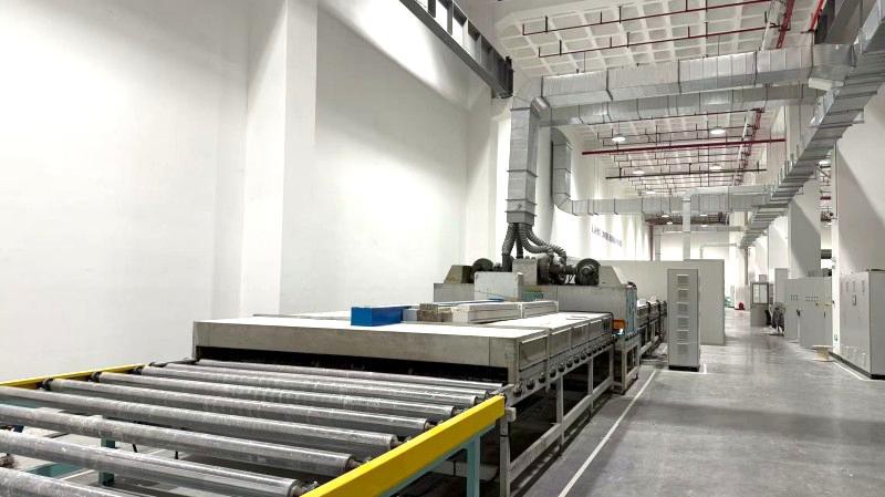 Holycore's CFRT PP Honeycomb Panel production line showcase Holycore's CFRT PP Honeycomb Panel production line showcase