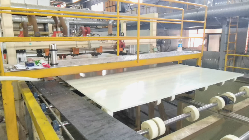 Holycore's CFRT PP Honeycomb Panel production line showcase Holycore's CFRT PP Honeycomb Panel production line showcase